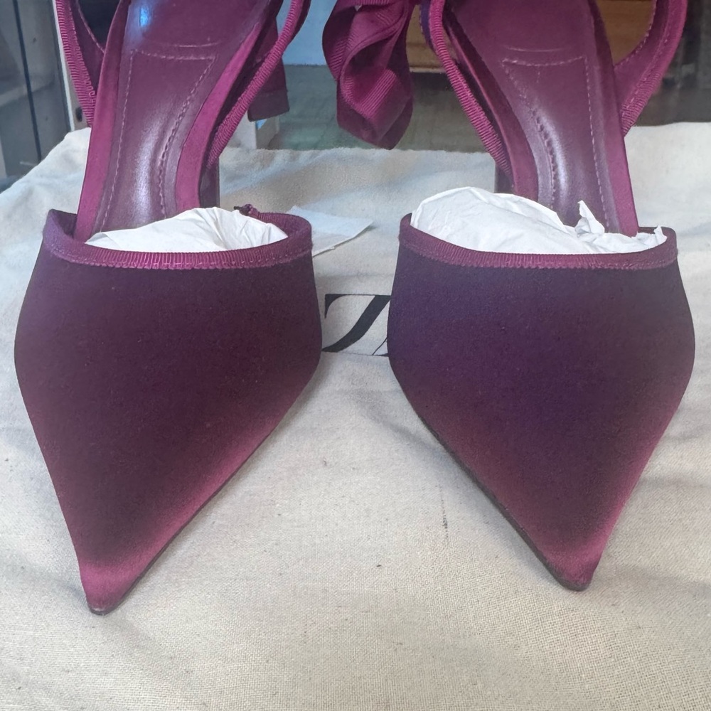ZARA Women's Magenta Pointed Toe Ankle Tie Pumps - Picture 2 of 8